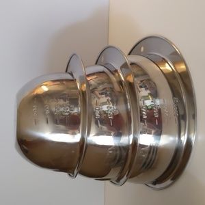 Stainless Steel 18/10 set of 3 Nesting Measuring Bowls